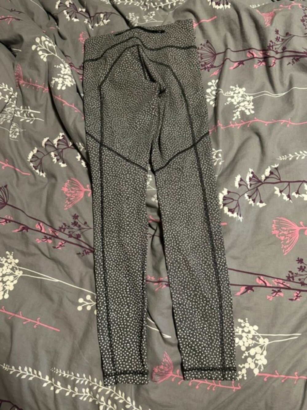 Lululemon Reflective speed tights size 4